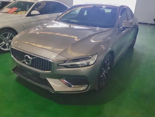 Volvo S60 2021