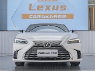 Lexus ES 2025