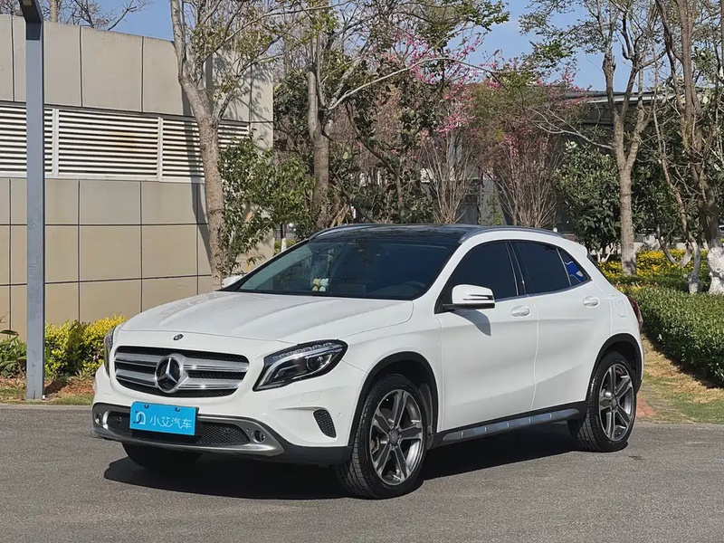 Mercedes-Benz GLA-Class