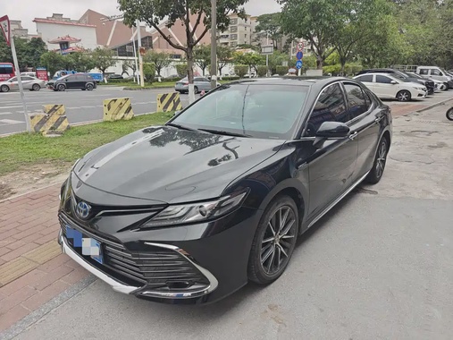 Toyota Camry 2023