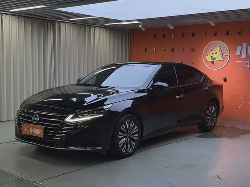 Nissan Teana 2024