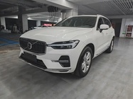Volvo XC60 2022