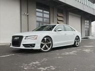 Audi S8 2013