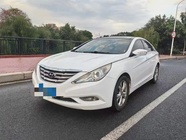 Hyundai Sonata 2012