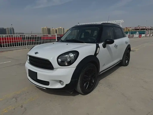MINI Countryman 2016