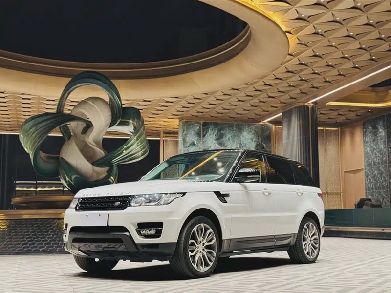 Land Rover Sport