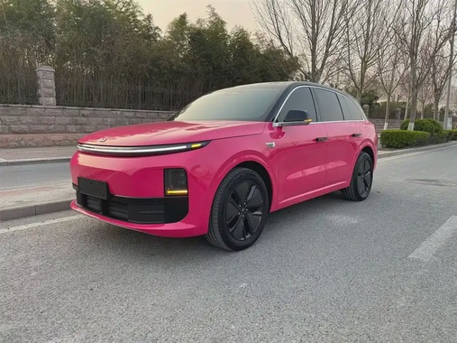 Li Auto L6 2025