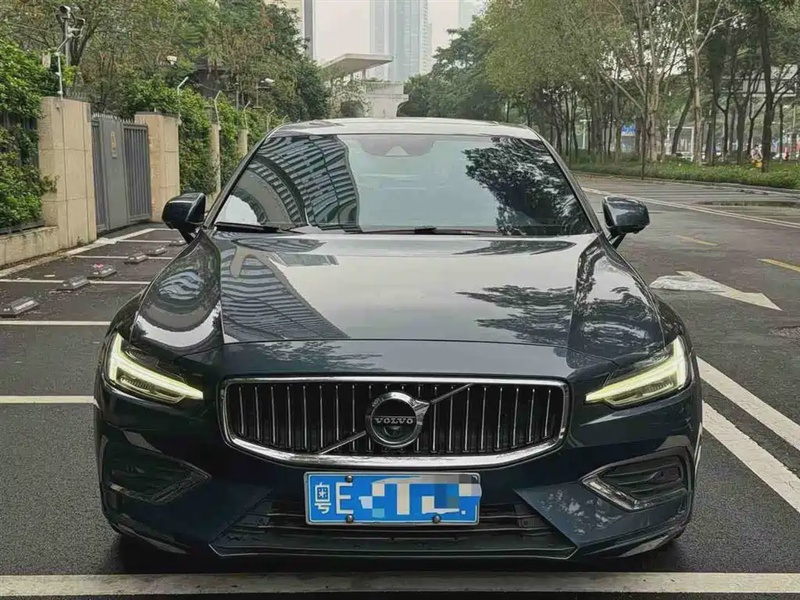 Volvo S60