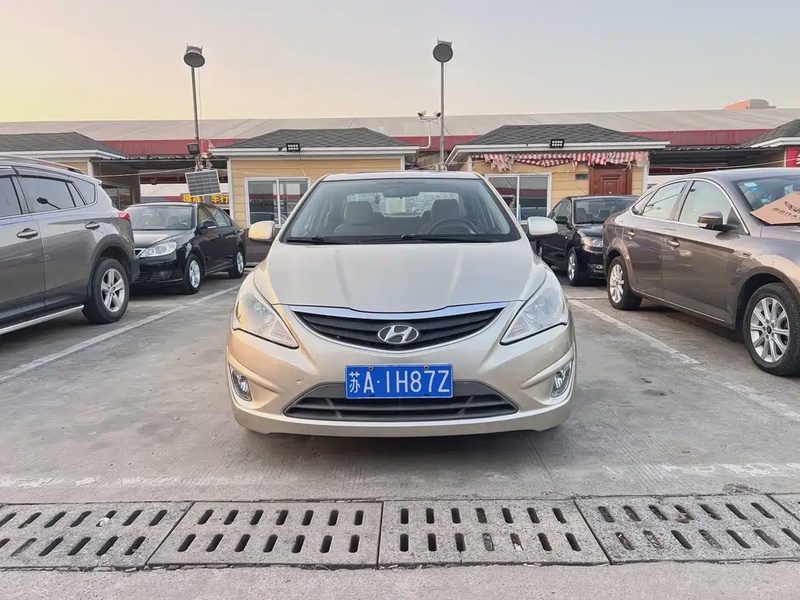 Hyundai Verna