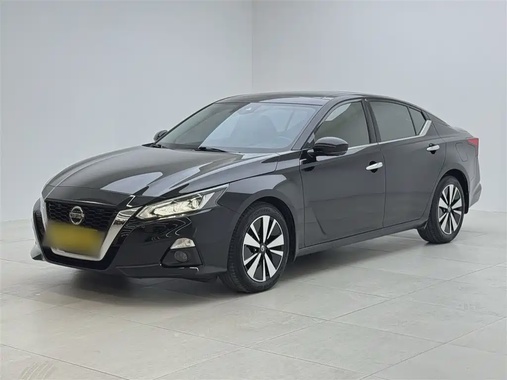 Nissan Teana 2021