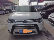Mitsubishi Outlander 2015