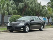 Toyota Crown 2005