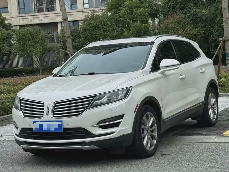 Lincoln MKC