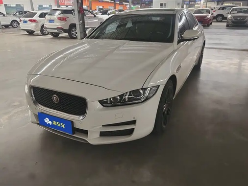 Jaguar XE 2018