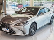 Lexus ES 2022