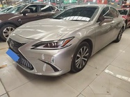 Lexus ES 2020