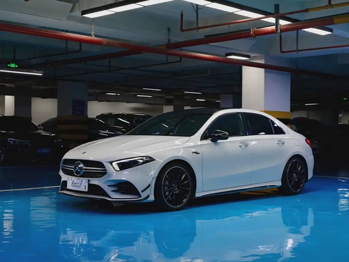 Mercedes-Benz GL-Class 2021