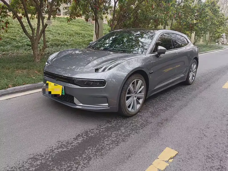 Zeekr 001