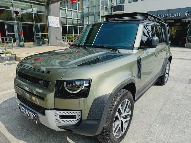 Land Rover Defender