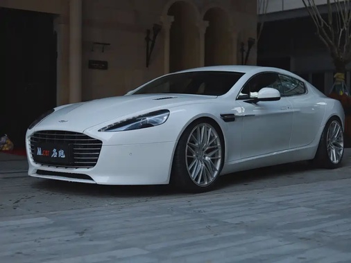 Aston Martin Rapide 2017