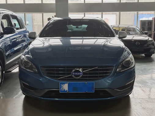 Volvo V60 2015