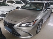 Lexus ES 2023