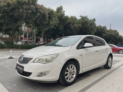Buick Excelle 2015