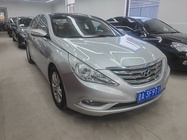 Hyundai Sonata 2011