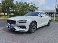 Volvo S60 2025