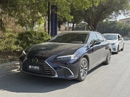 Lexus ES 2025