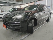 Porsche Cayenne 2023
