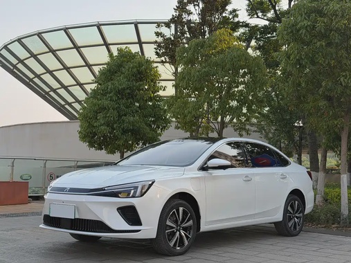 Roewe ER6 2022