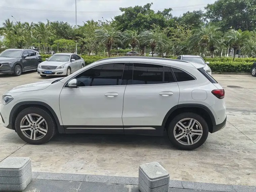 Mercedes-Benz GLA-Class 2022