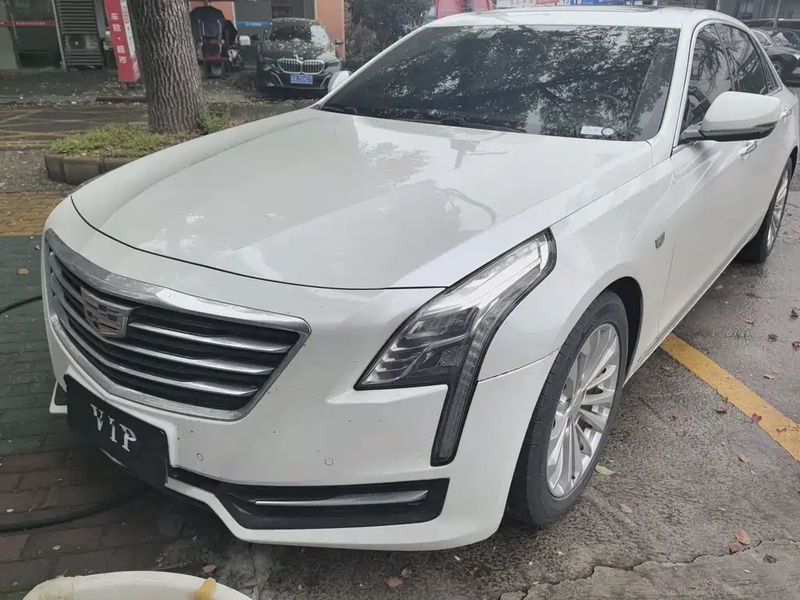 Cadillac CT6