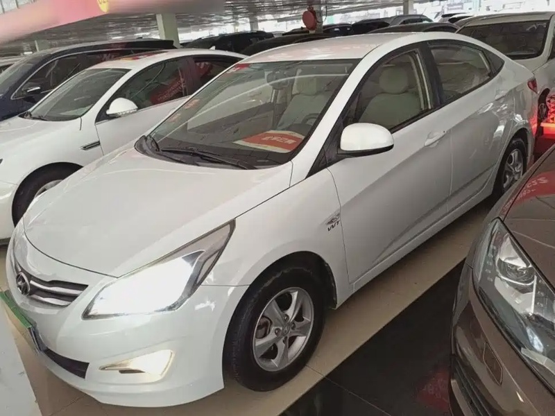 Hyundai Verna