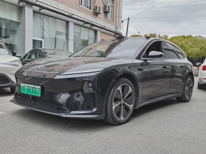 NIO ET5T