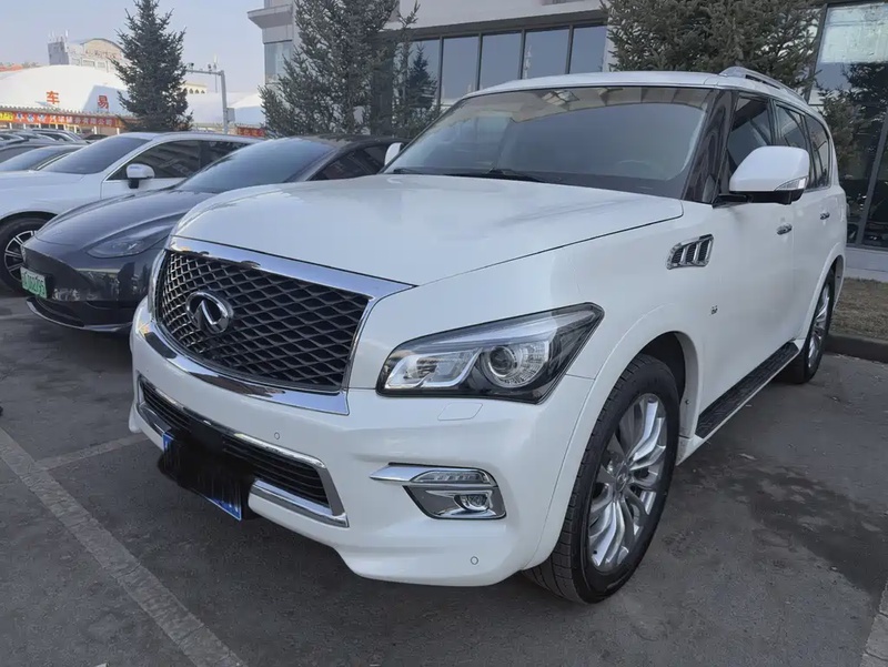 Infiniti QX80