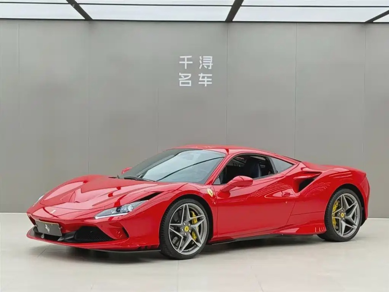 Ferrari F8