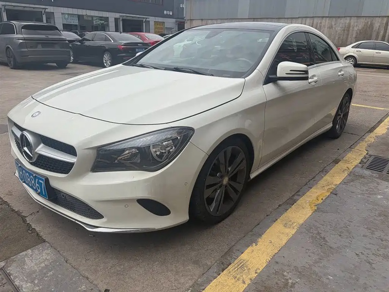 Mercedes-Benz CLA-Class