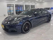 Porsche Panamera 2019