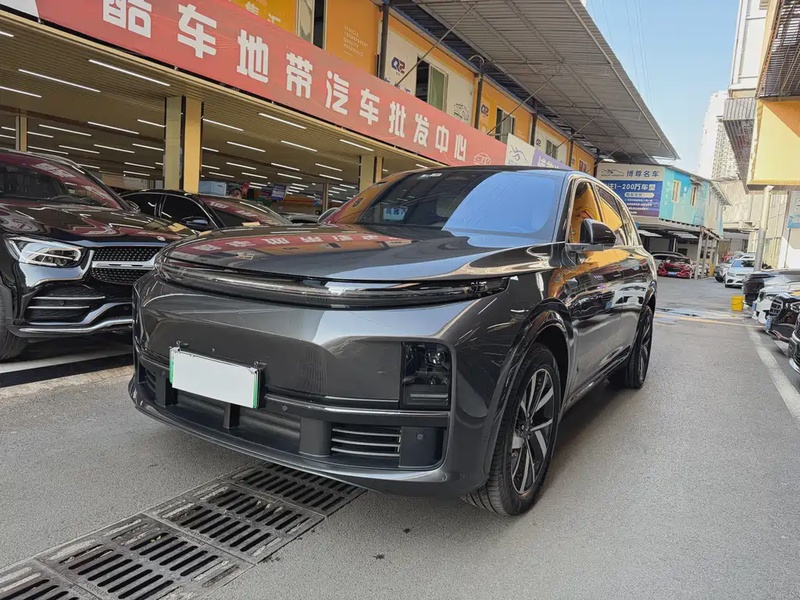 Li Auto L7