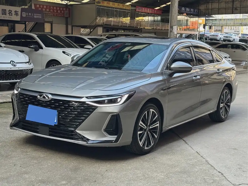 Chery Arrizo 8