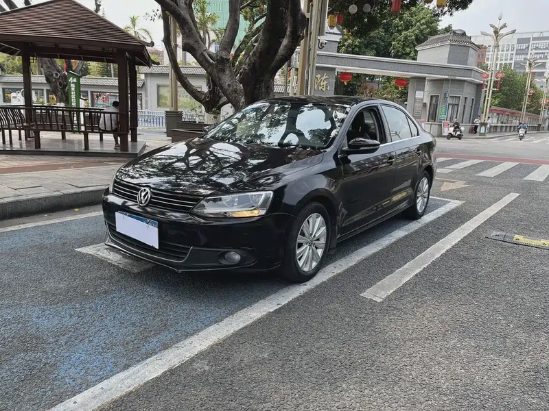 Volkswagen Sagitar