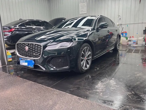 Jaguar XF 2022