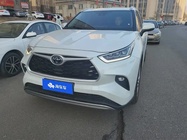 Toyota Highlander 2025
