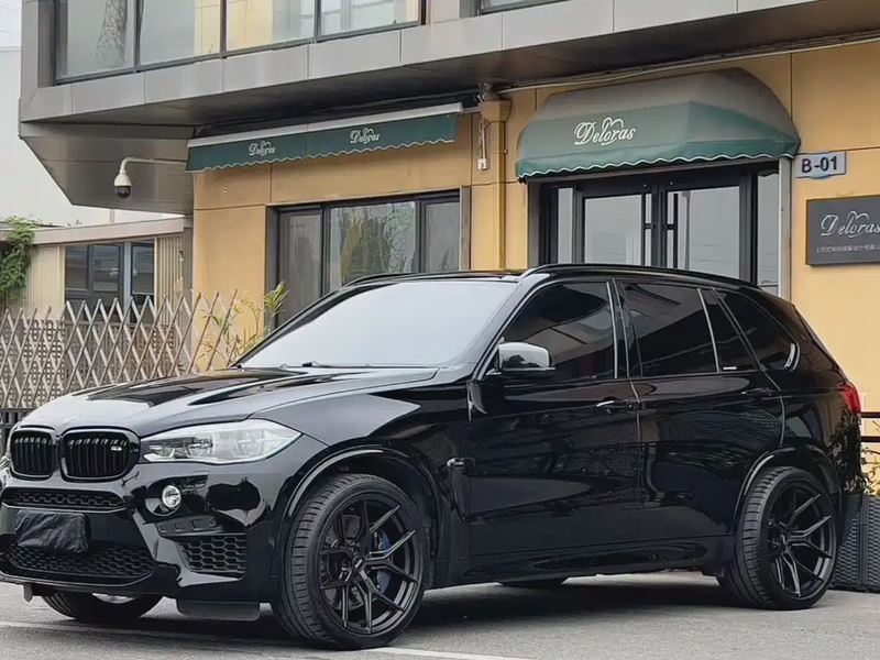 BMW X5M