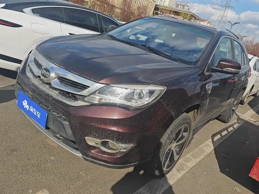 BYD S7 2015