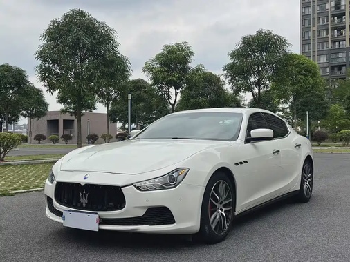 Maserati Ghibli 2015
