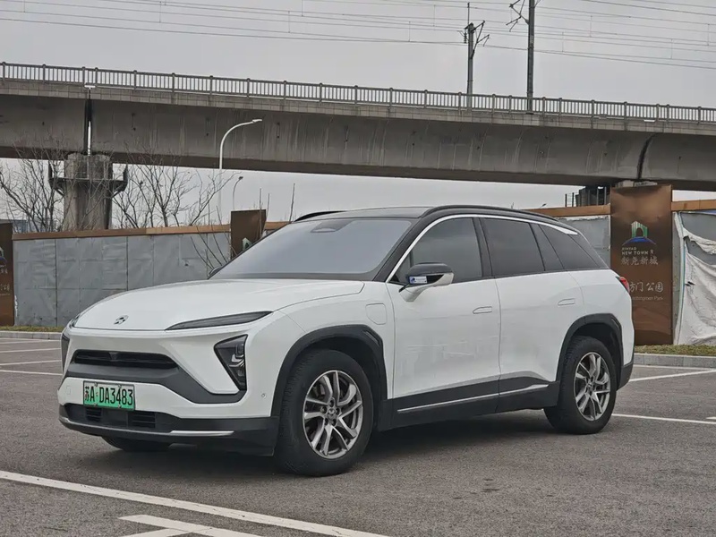 NIO ES6