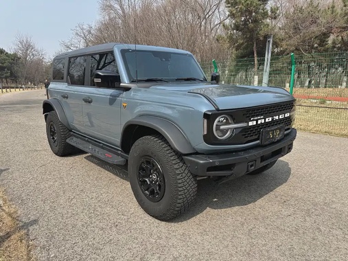 Ford Bronco 2024